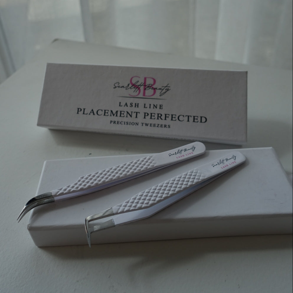 The Wide Grip Tweezer Duo- White