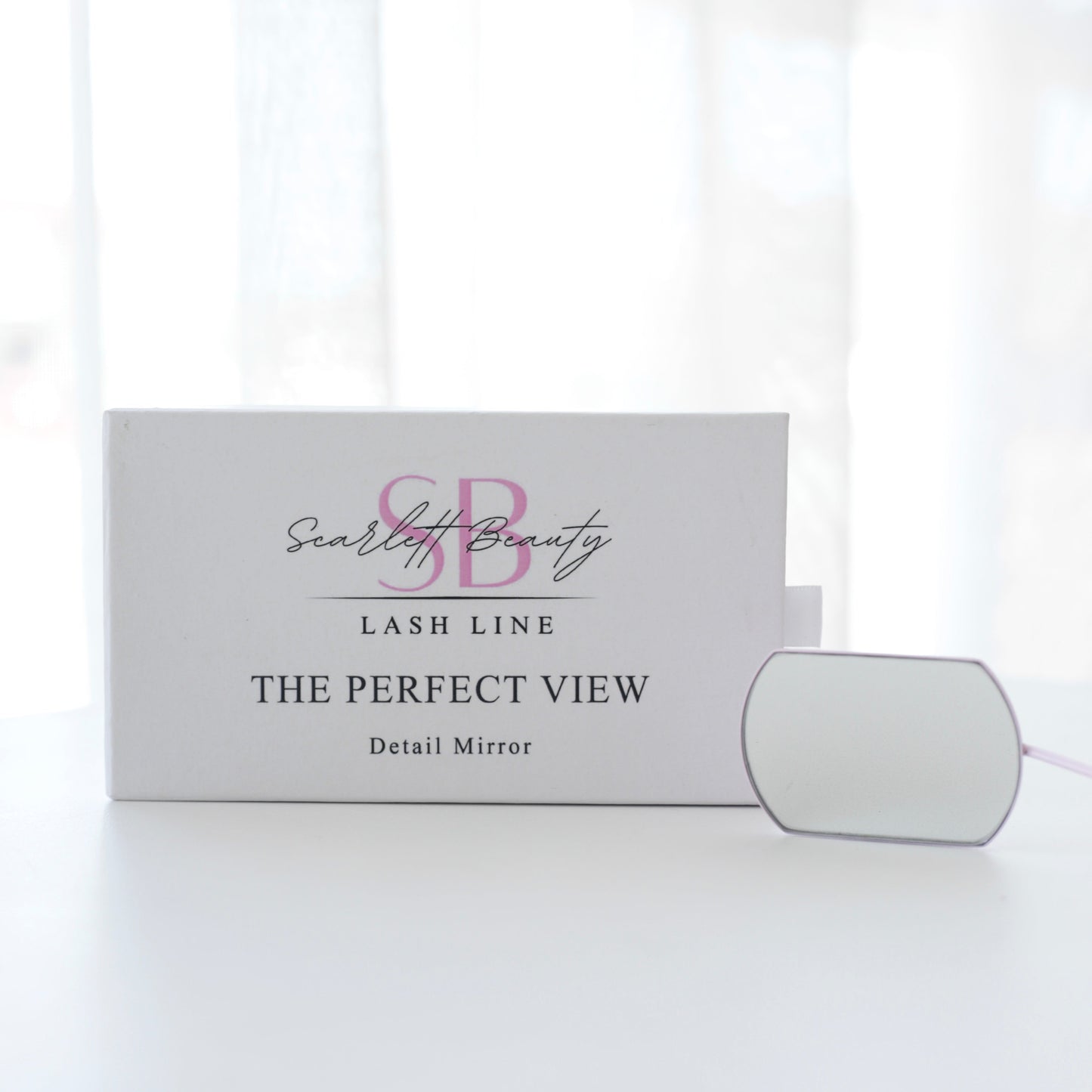 Scarlett Beauty inspection mirror for checking eyelash extensions