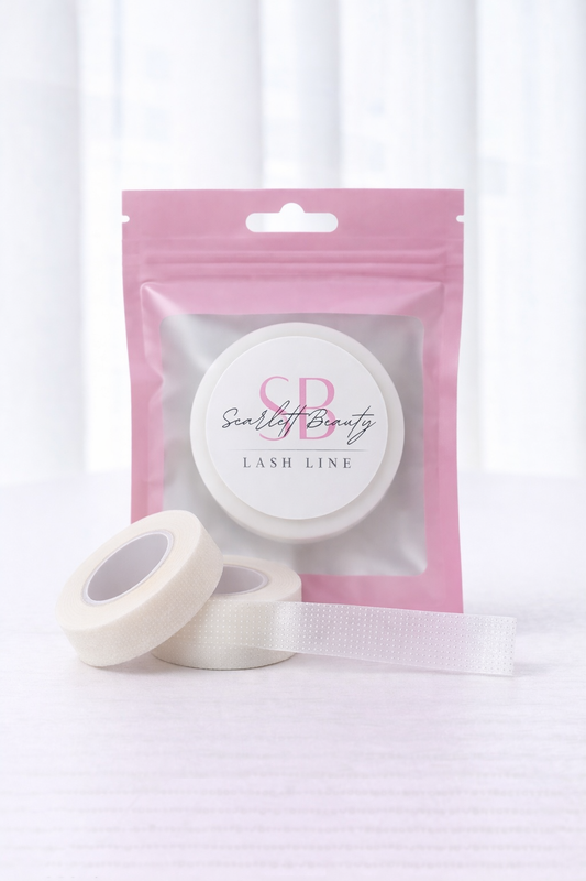 Micropore PE Tape is an essential tool for lash artists, designed to gently secure and isolate lashes during lash extension applications.