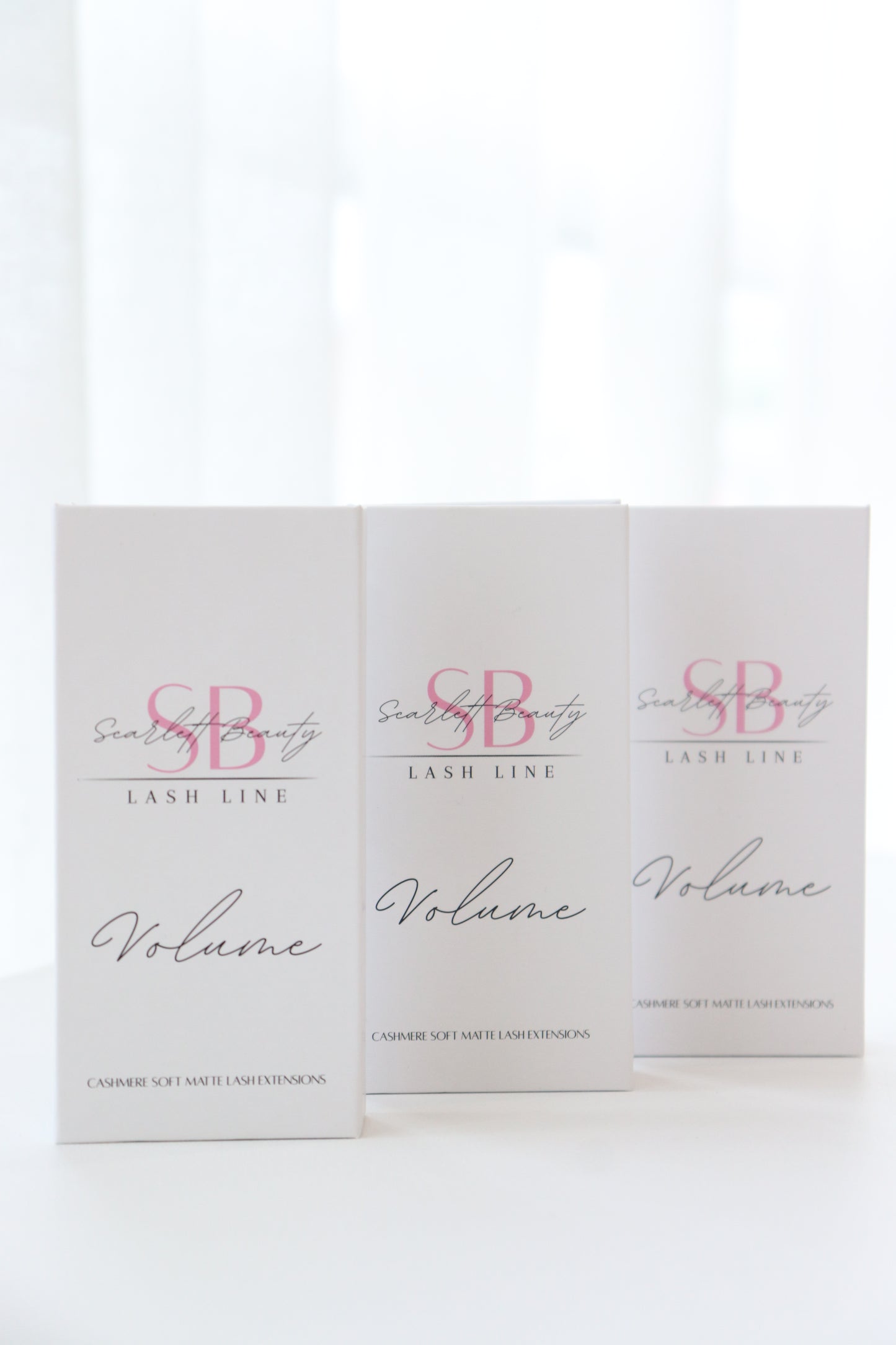 Scarlett Beauty Volume Cashmere Lash Extensions Trays- matte black cashmere lashes for handmade volume and custom sets for professional lash artists