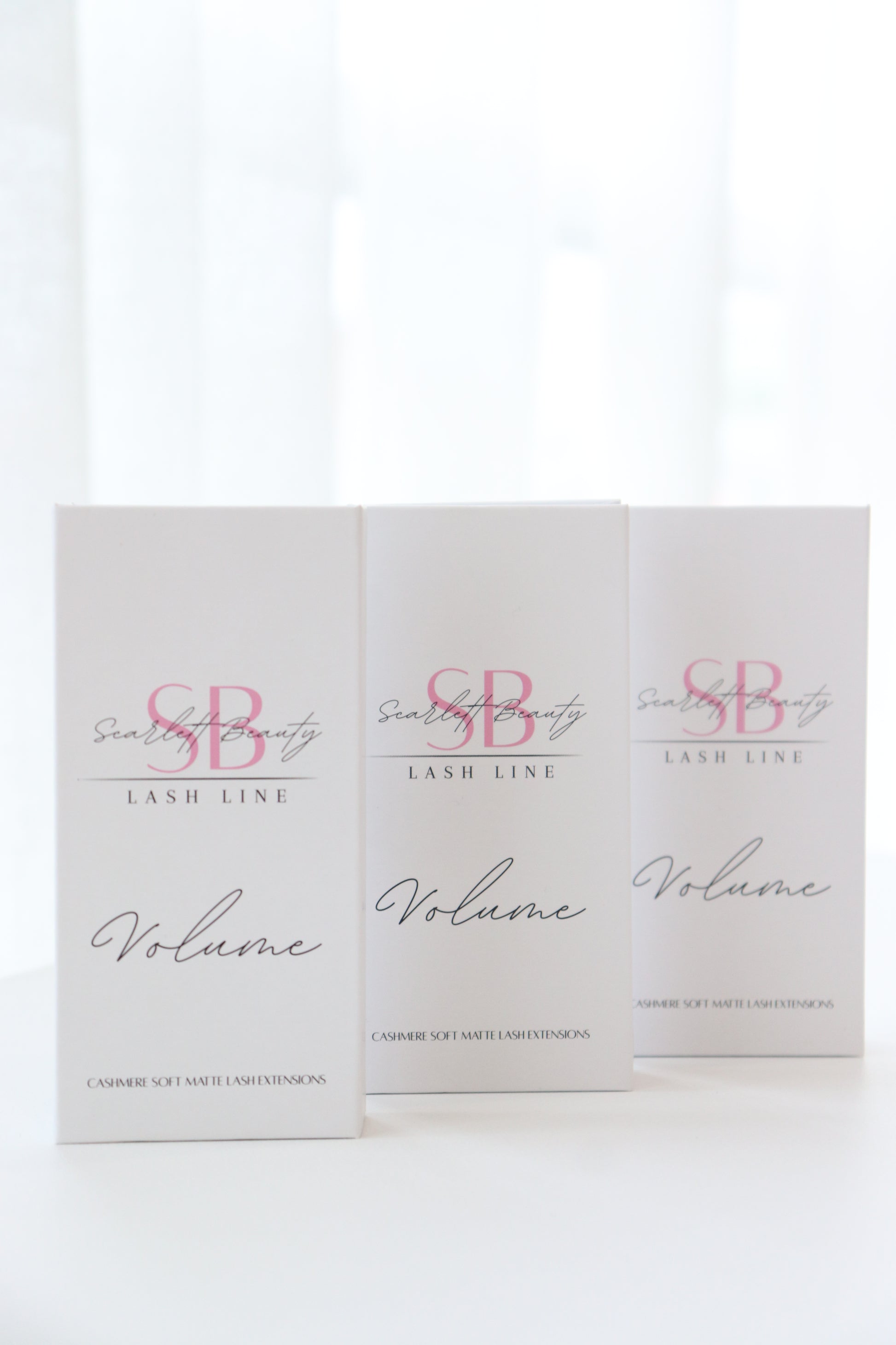 Scarlett Beauty Volume Cashmere Lash Extensions Trays- matte black cashmere lashes for handmade volume and custom sets for professional lash artists