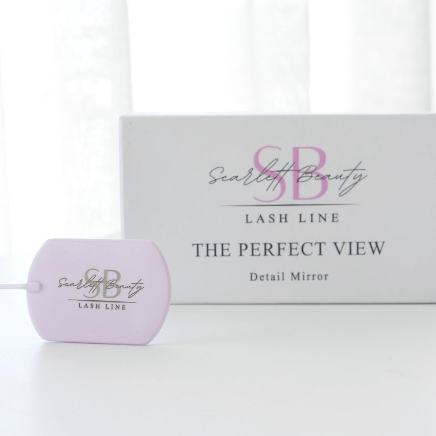 Scarlett Beauty inspection mirror for checking eyelash extensions 