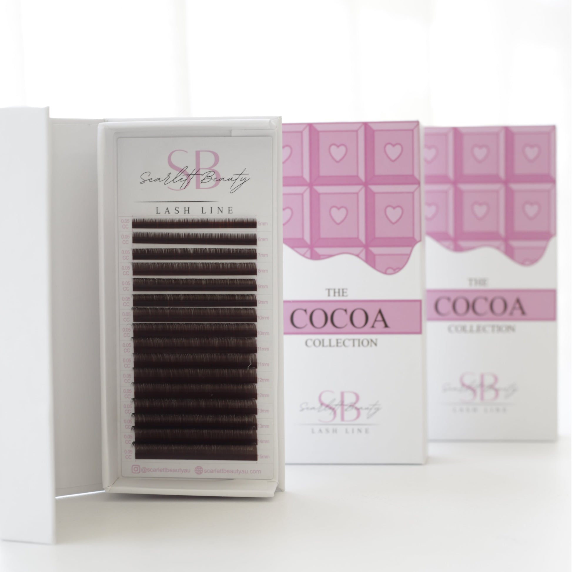 Scarlett Beauty Brown Lash Extensions Tray- soft brown cashmere lashes for soft volume and custom sets.